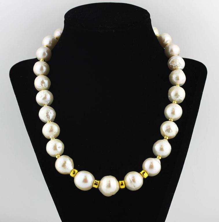South Sea Pearl Necklace at 1stDibs | pearl necklace drawing