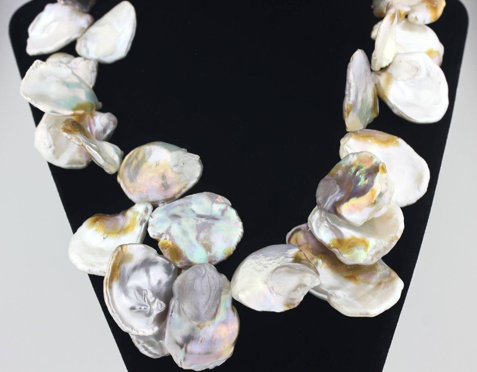 Dramatic Chic One-of-a-Kind Irridescent Real Keshi Pearl Necklace In New Condition In Raleigh, NC