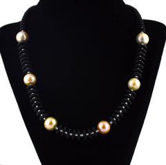 Gorgeous Magnificent Elegant Natural Black Onyx & Peachy Pearl Necklace