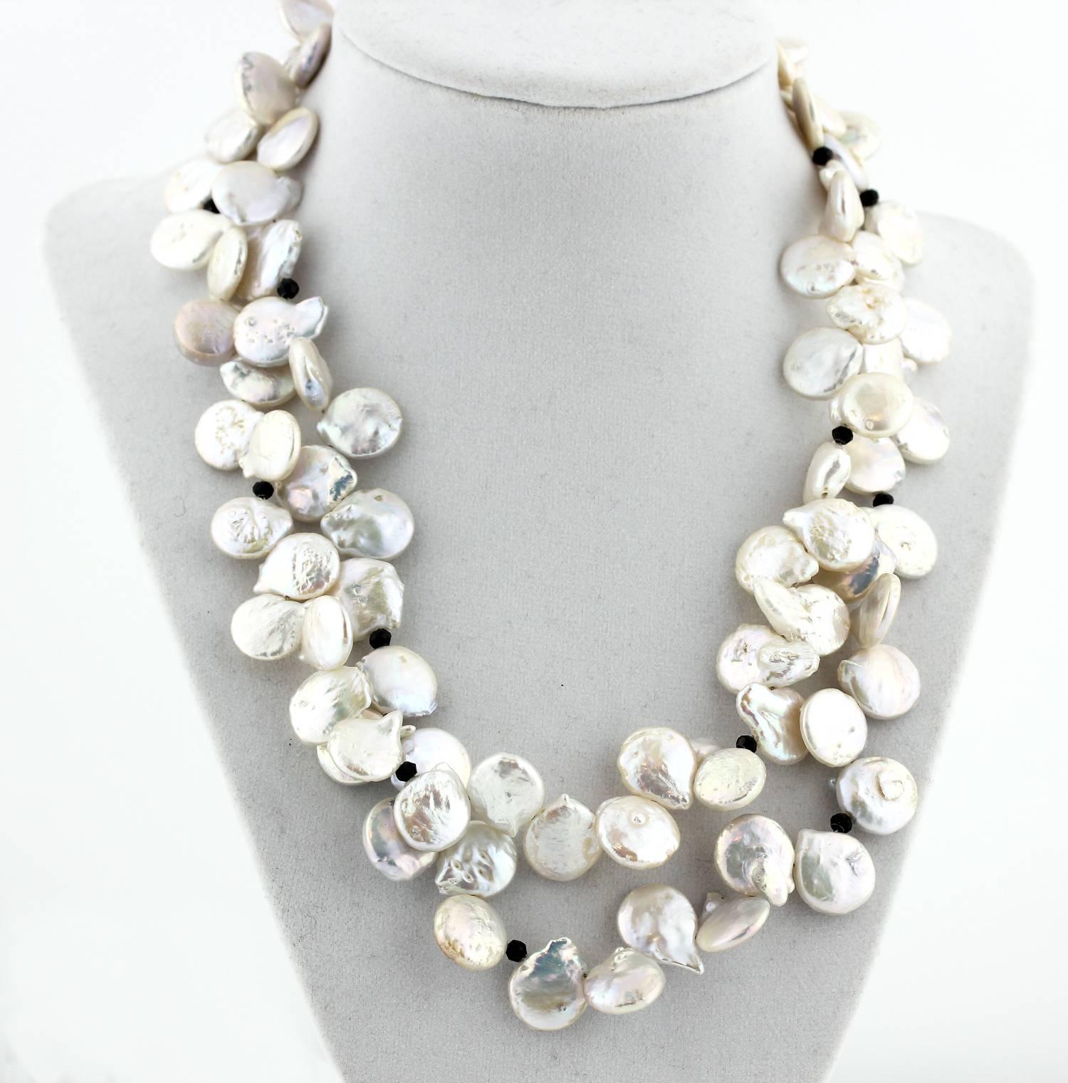 Women's Pearl Leaf Necklace