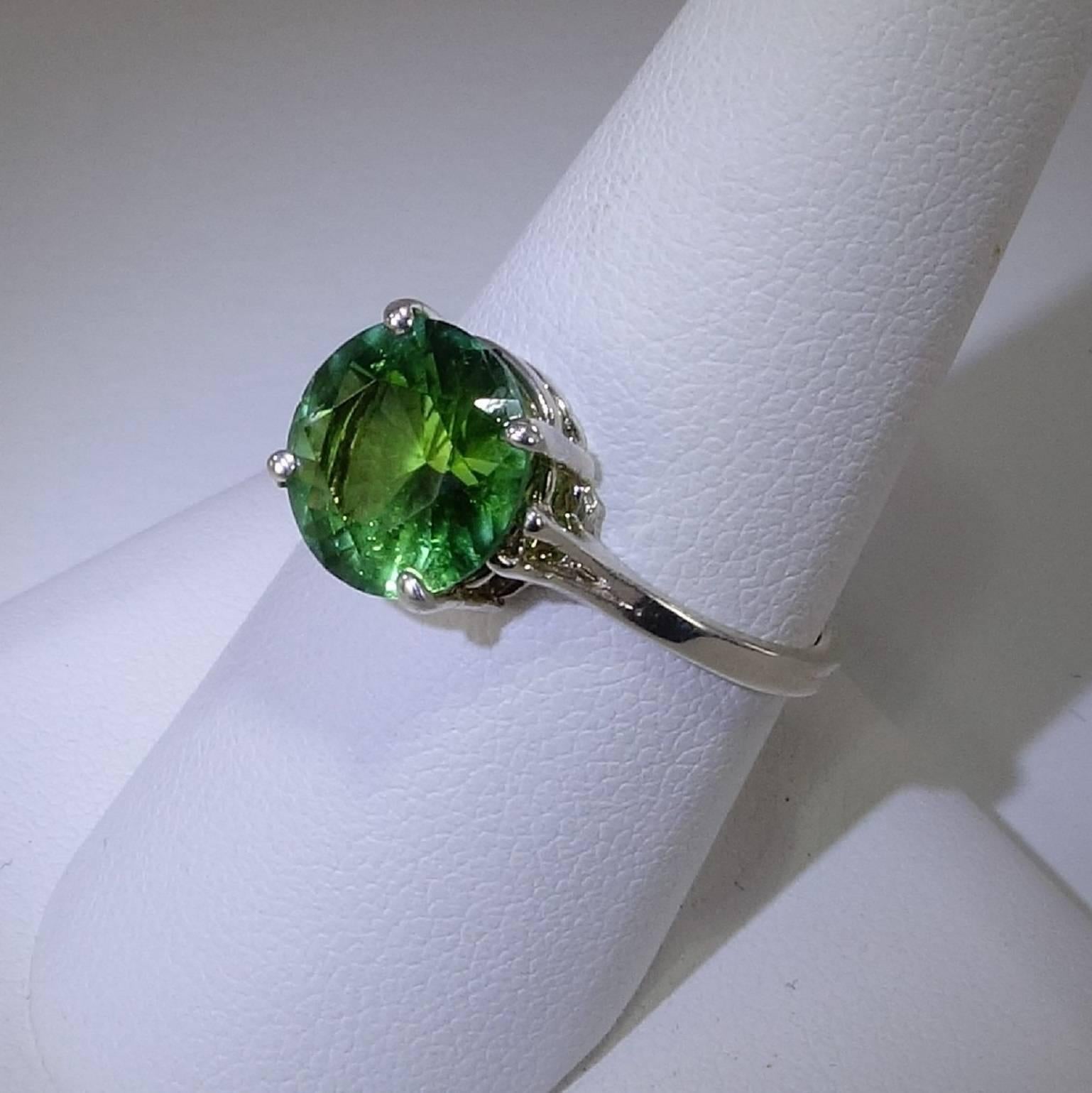 Round Green Tourmaline Sterling Silver Ring 3