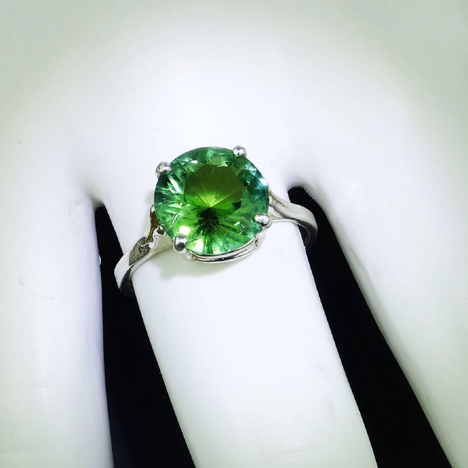 Round Green Tourmaline Sterling Silver Ring 4