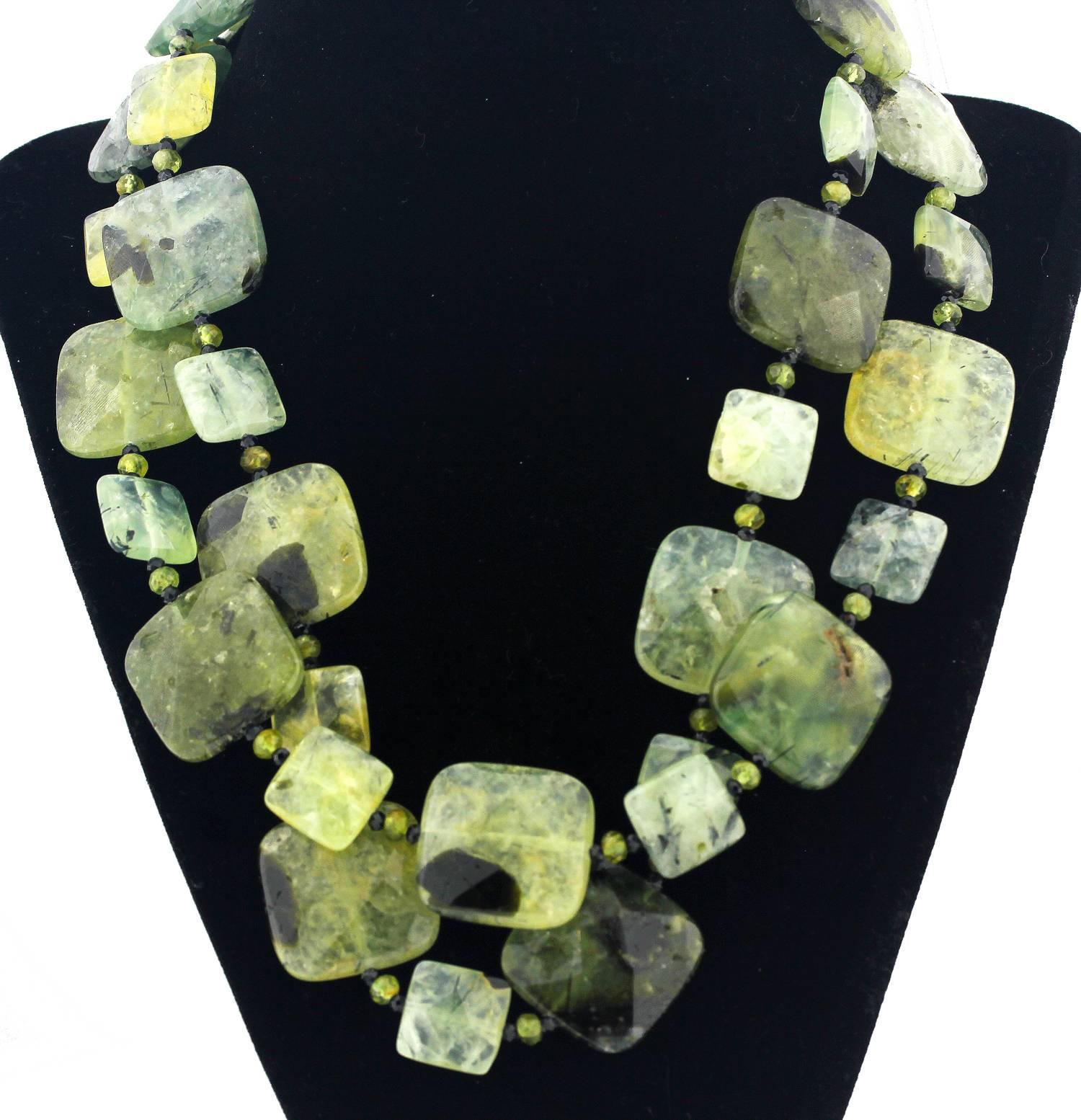 Brazilian Prehnite and Peridot Necklace In Excellent Condition In Raleigh, NC