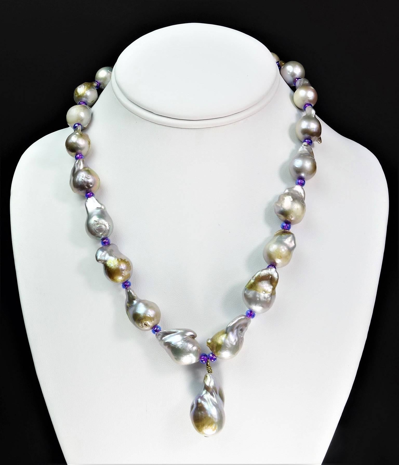 Gemjunky Baroque Pearl Necklace with Center Pearl Dangle 4
