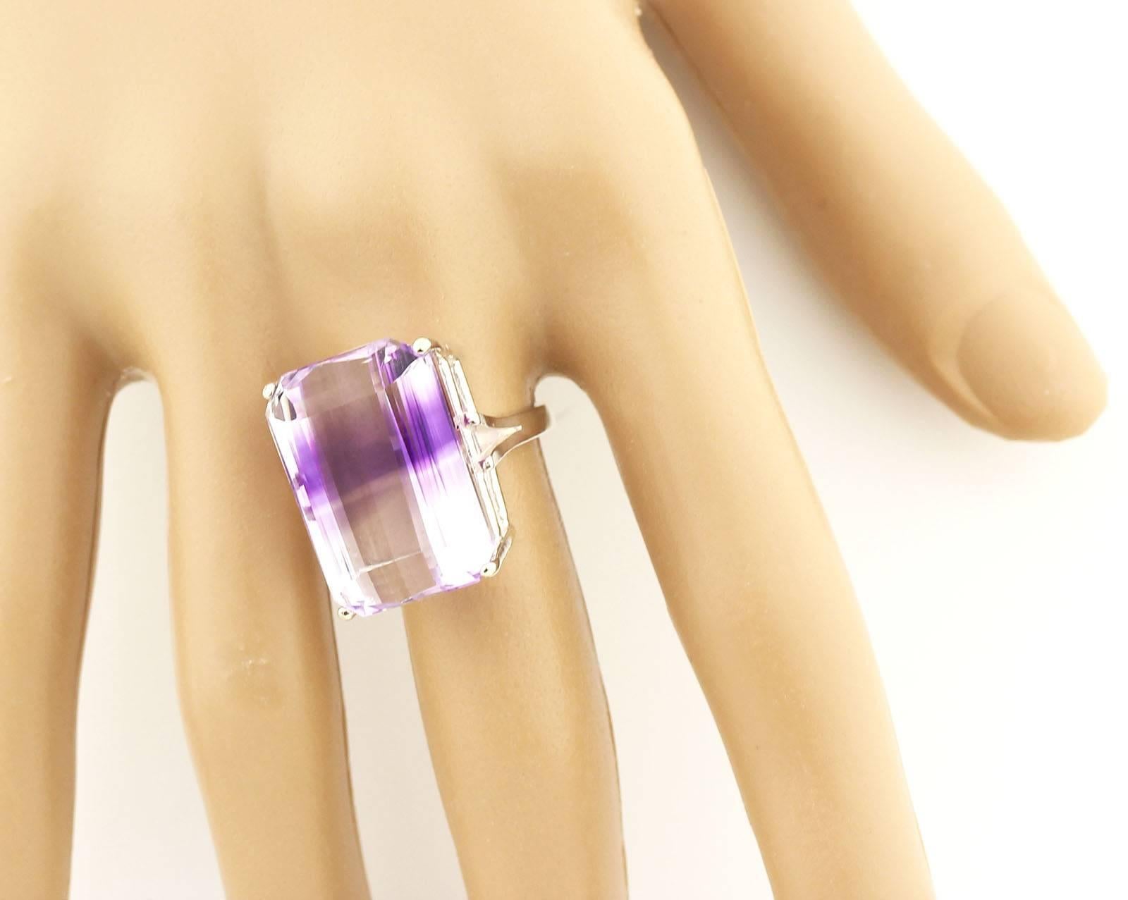 33.43 Carat Naturally Striped Quartz Amethyst Sterling Silver Cocktail Ring 4