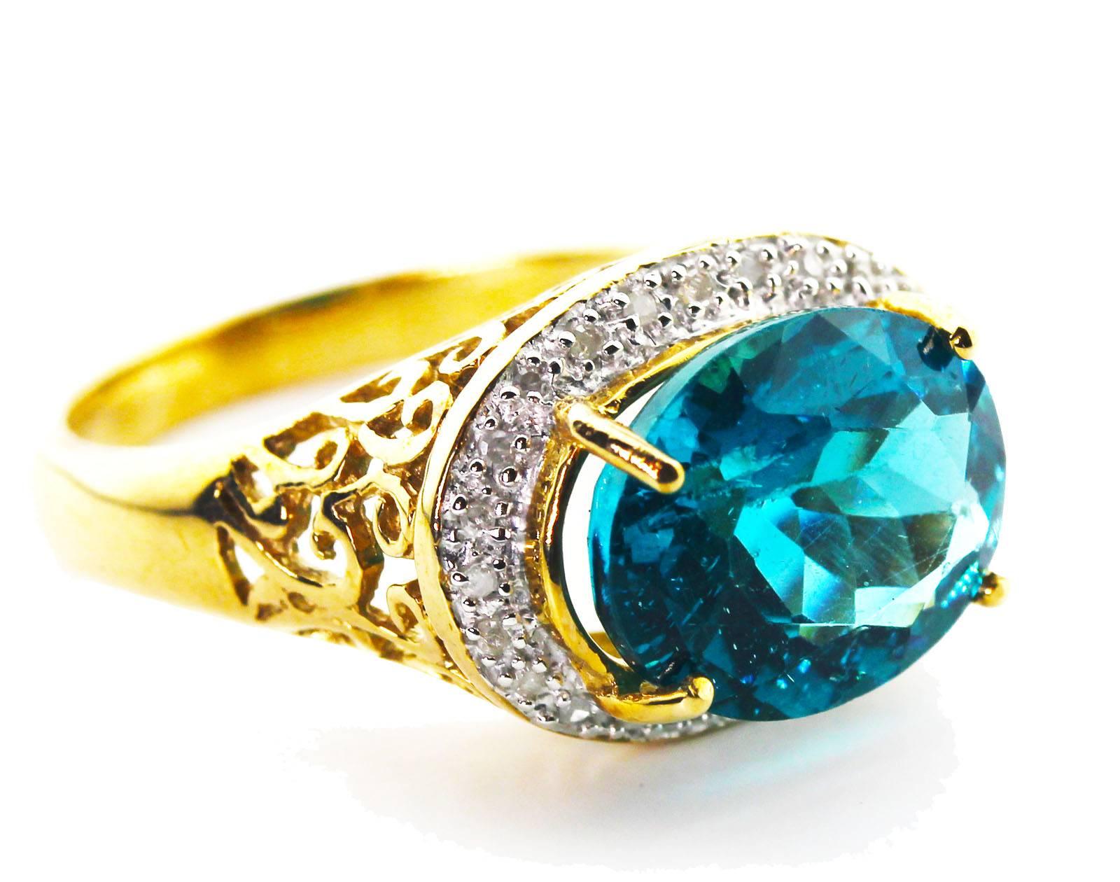 Artisan 5.2 Carat Apatite and Diamond 10KT Yellow Gold Ring