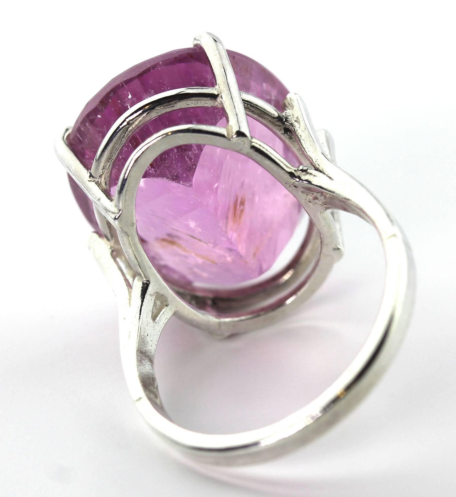 AJD Oval Generous 21 Ct Intense Pink Kunzite Sterling Silver Ring In New Condition In Raleigh, NC