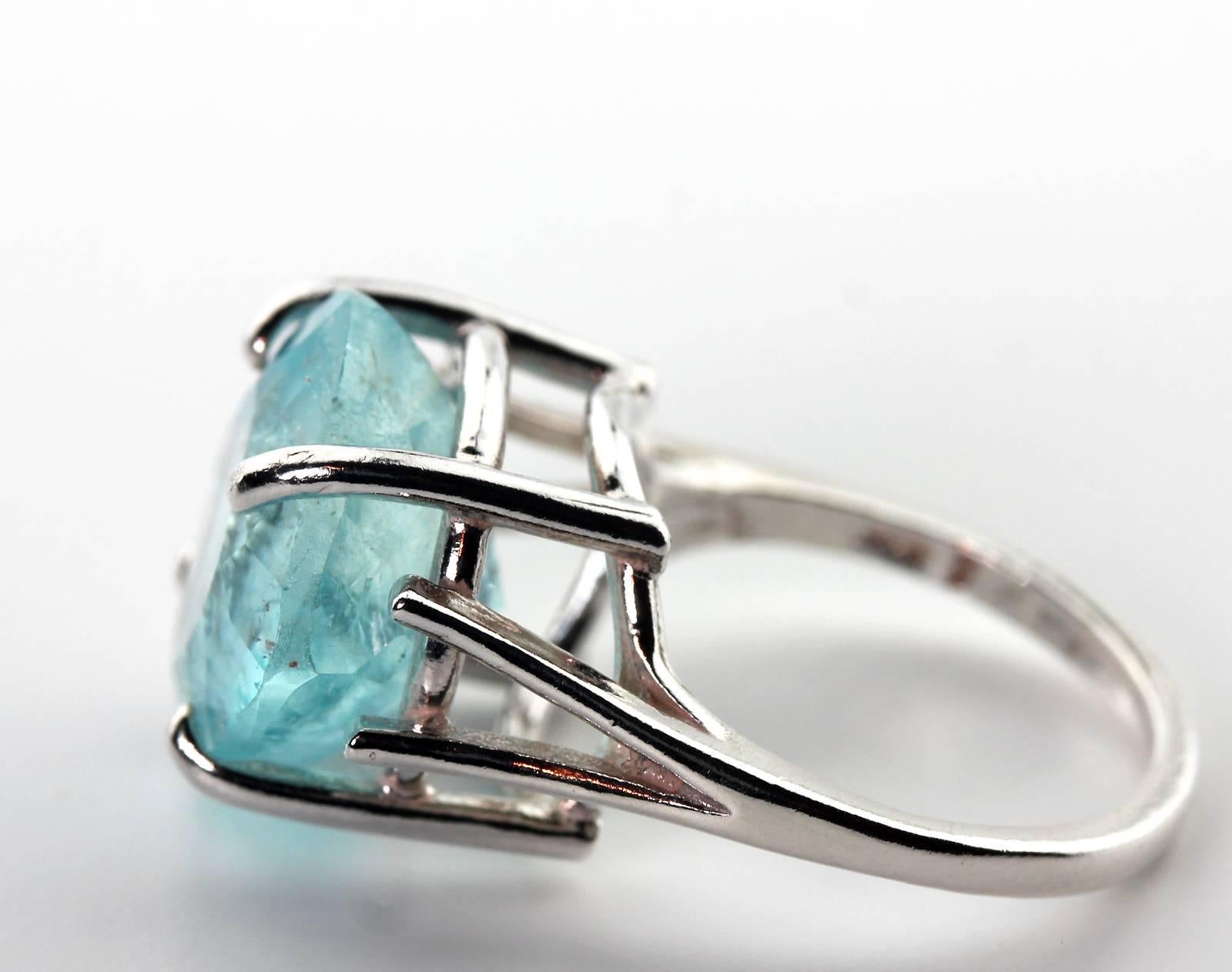 10.59 Carat Cushion Cut Square Aquamarine Sterling Silver Ring In New Condition In Raleigh, NC