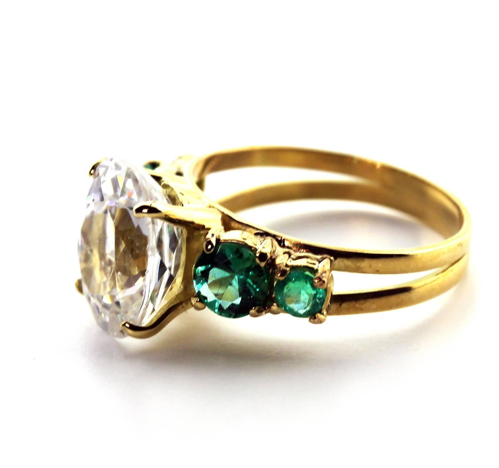 6.8 Carat White Zircon and Emerald 18Kt Yellow Gold Ring In New Condition In Raleigh, NC