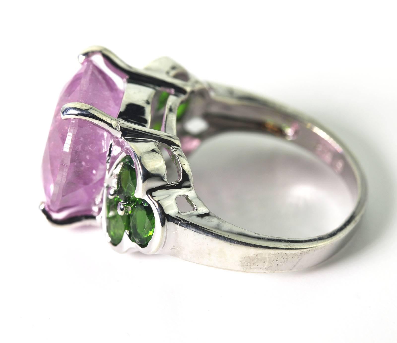 Women's 11.82 Carat Sparkling Pink Kunzite + Chrome Diopside Sterling Silver Party Ring