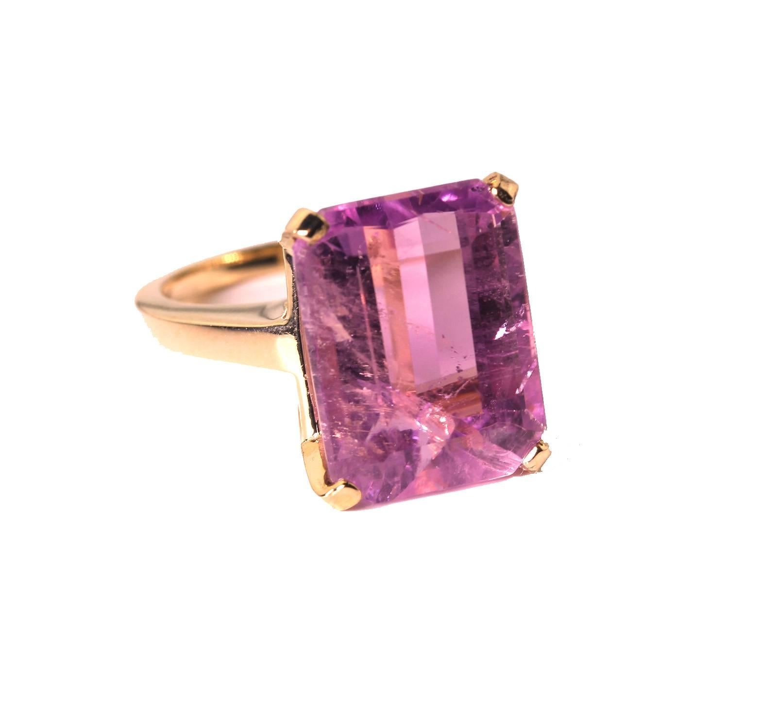 13.5 Carat Huge Kunzite 14KT Yellow Gold Party Ring 1