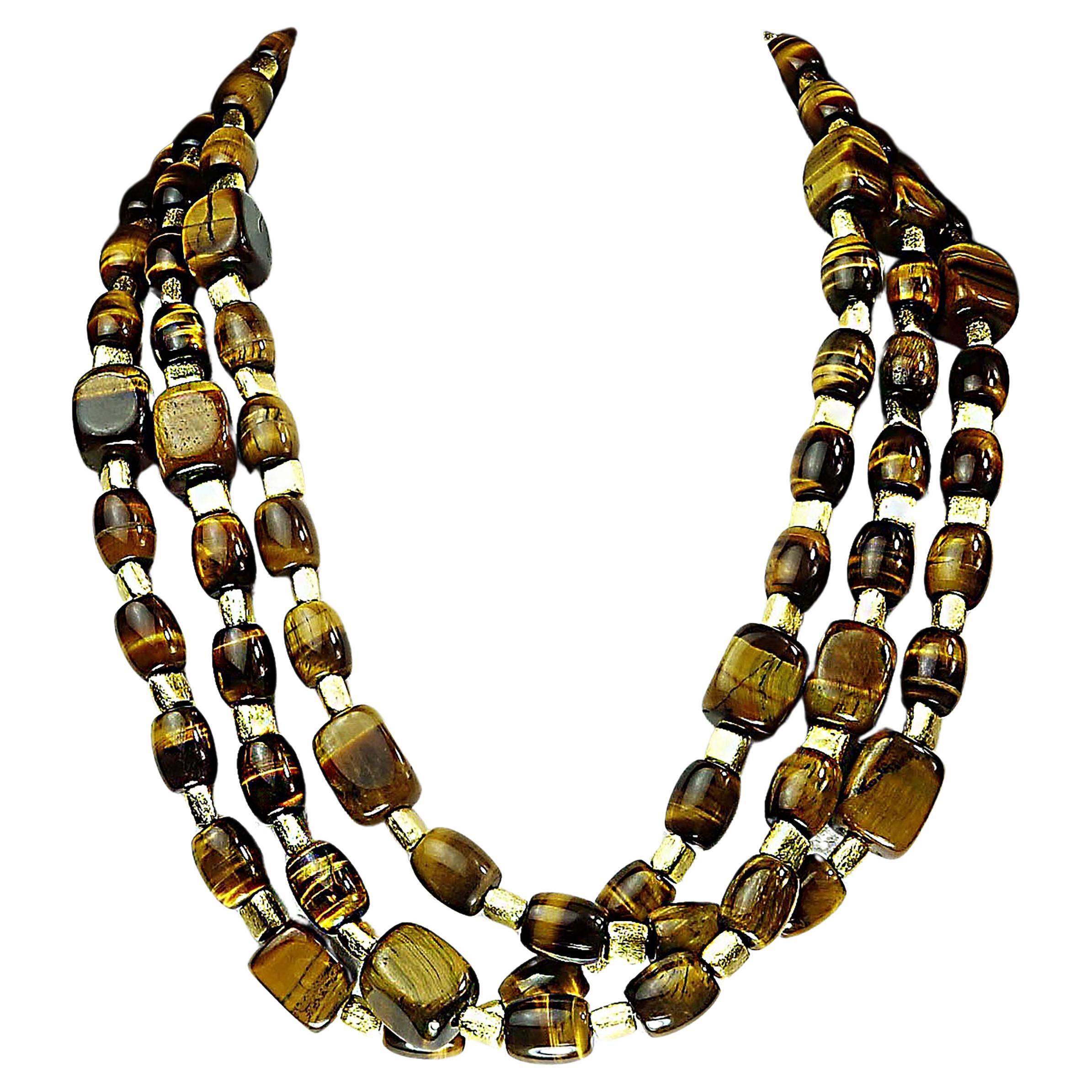 AJD Dreisträngige Chatoyant-Tigerauge-Halskette im Angebot