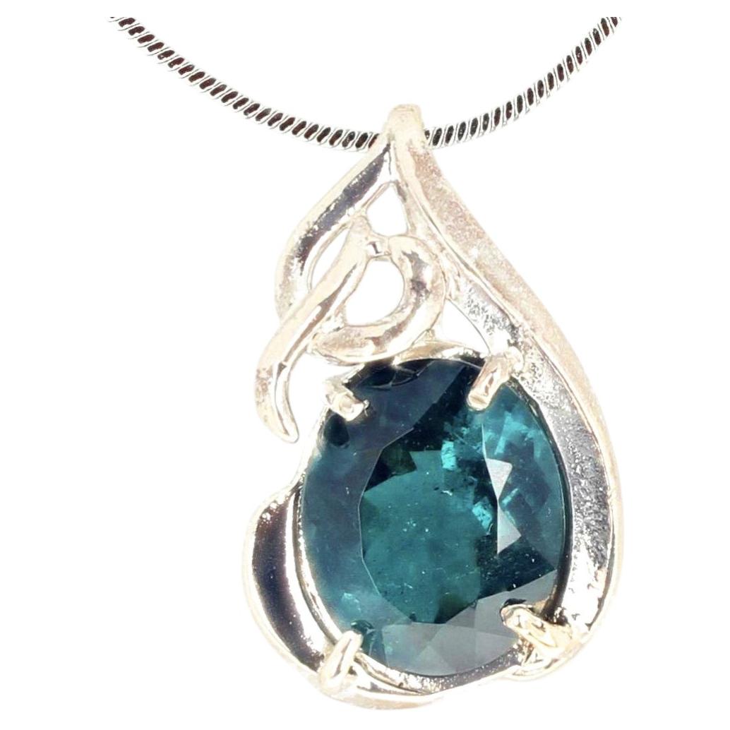 AJD Stunning 5.5 Cts Bluegreen Glittering Tourmaline Sterling Silver Pendant