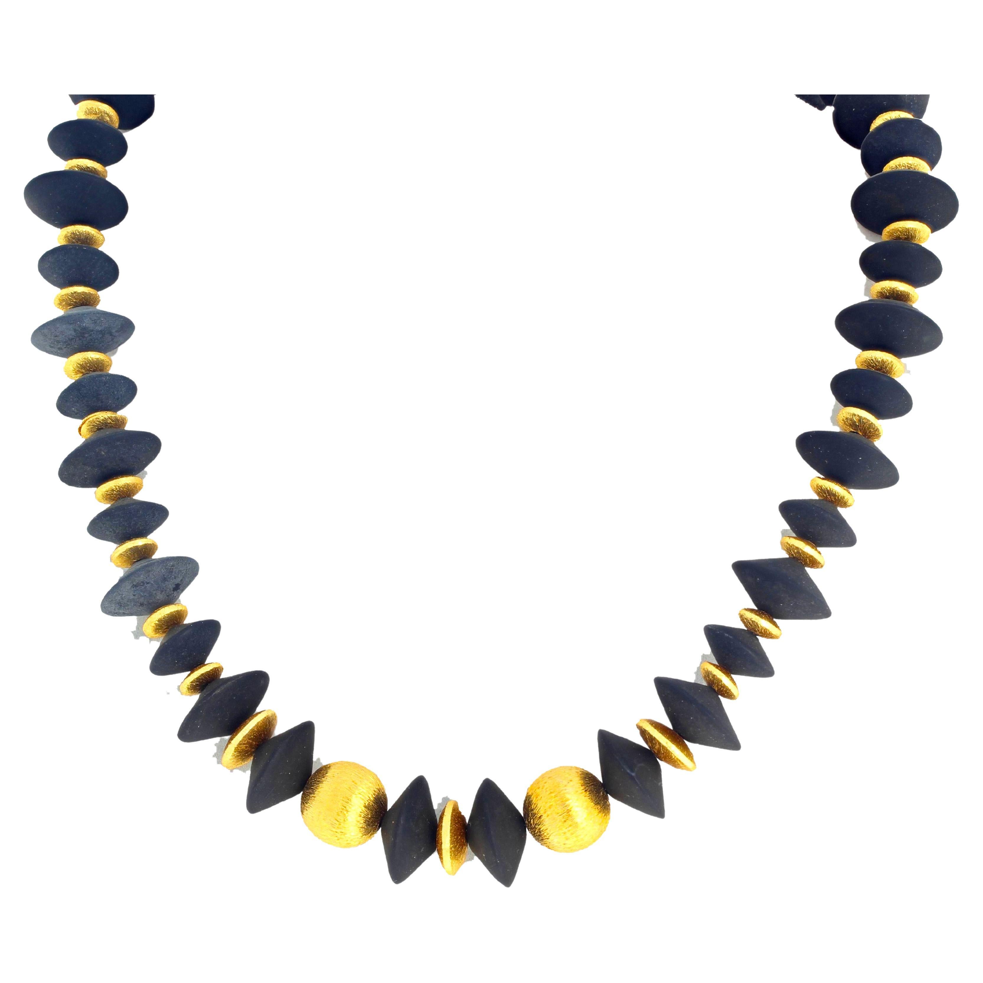 AJD ELEGANT Dramatic Unique Gold Plated Rondels & Black Onyx Necklace For Sale