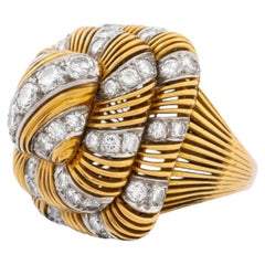 18K Gold Diamond Cocktail Ring, 6.40 Carats, Modernist Design