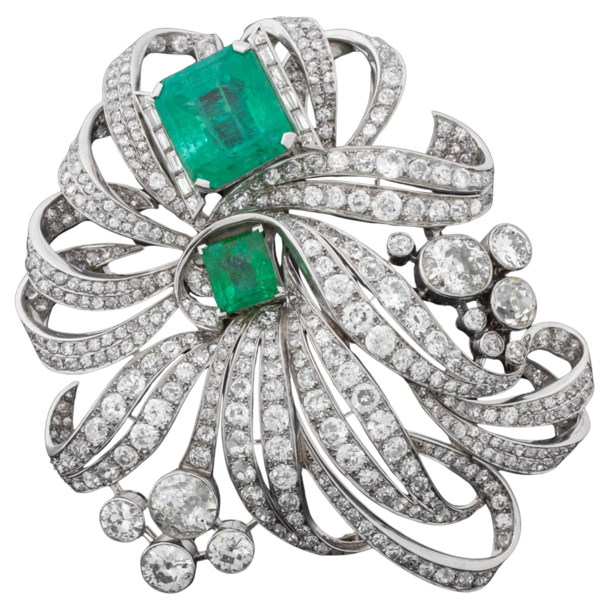 Chaumet Platin Smaragd Diamant Brosche