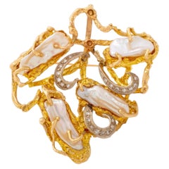 14K Yellow Gold Pearl Diamond Freeform Brooch, 20th Century, 0.30ct