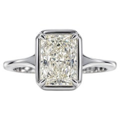 GIA Certified 2.02 Carat Radiant Cut Diamond Ring in 18K White Gold