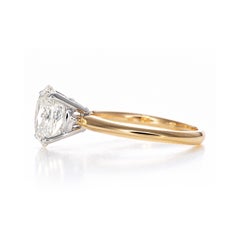 Anello solitario in oro bicolore 14 carati con diamante ovale da 2,01 carati, certificato GIA, colore K, purezza SI1