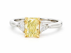 GIA 1.25 Carat U-V VVS1 Radiant Diamond 1.49 Carat Total Platinum Gold Ring