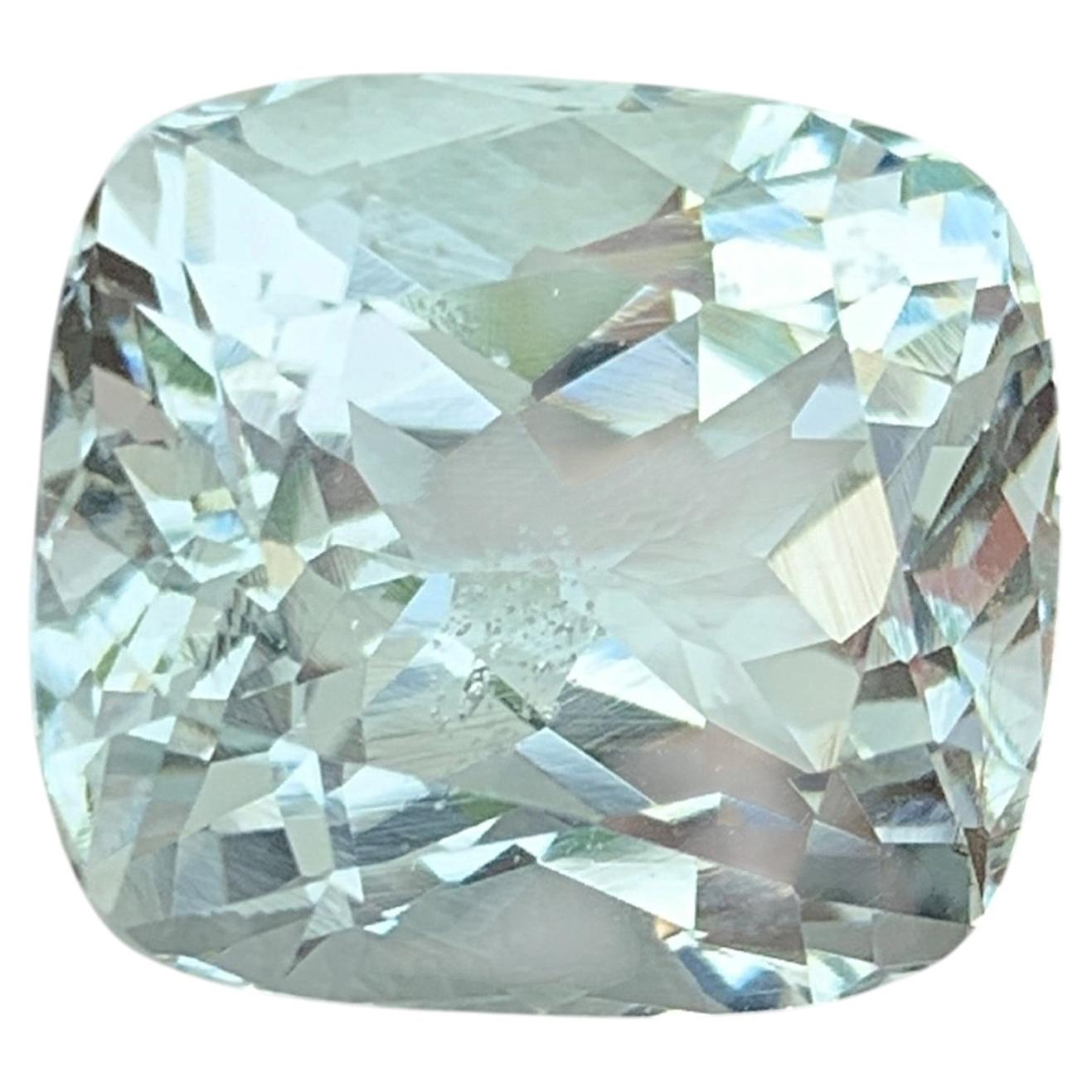 Natürlicher pakistanischer Aquamarin, 11,67 Karat, Fancy-Kissen-Schliff – Himmelblau