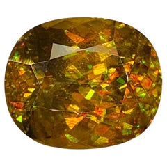 Natürlicher Sphene (Titanit) 4,50 Karat – Loser Edelstein im Kissenschliff mit Regenbogenfeuer