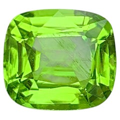 Natural Peridot Gemstone 1.87 Carat – Olive Green Loose Gemstone for Ring