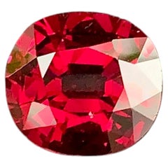 Tanzania Natural Garnet Gemstone: 3.67 Carat Faceted For Ring