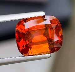 Natural Reddish Orange Grossular Garnet 4.67 Carat – Loose Garnet Gemstone