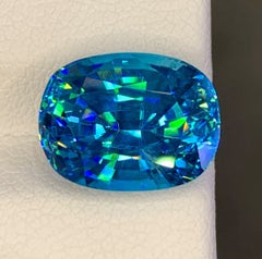 Zircon bleu naturel du Cambodge, 10.65 carats, pierre précieuse en vrac – Grande pierre facettée bleue