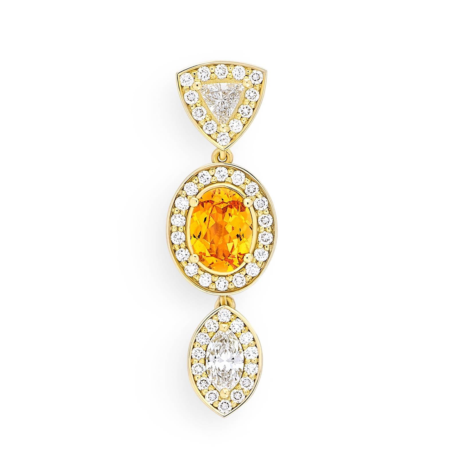 Yellow Gold Pave Set White Diamond Marquise Trillion Orange Garnets Earrings In New Condition For Sale In Amsterdam, Noord-Holland
