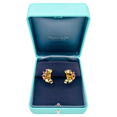 Tiffany & Co. Orecchini vintage retrò in oro 14 carati con citrino e rubino, intorno al 1940