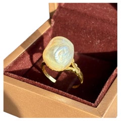 Natural Baroque Saltwater Pearl Ring in 18-Carat Yellow Gold, Certified