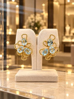 Pendientes vintage con aguamarina y oro de 14K, con diseño escultural en forma de racimo de cuerdas, de alrededor de 1960
