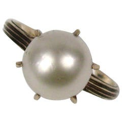 9mm Pearl Gold Claw Set Ring 12