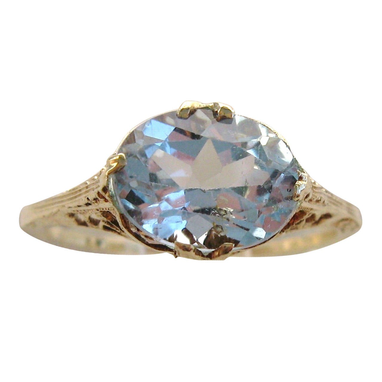 1920s Topaz Gold Filigree Ring