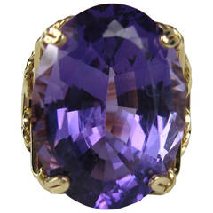 Stunning 1980s Amethyst Tall Rib Work Gold Ring 3