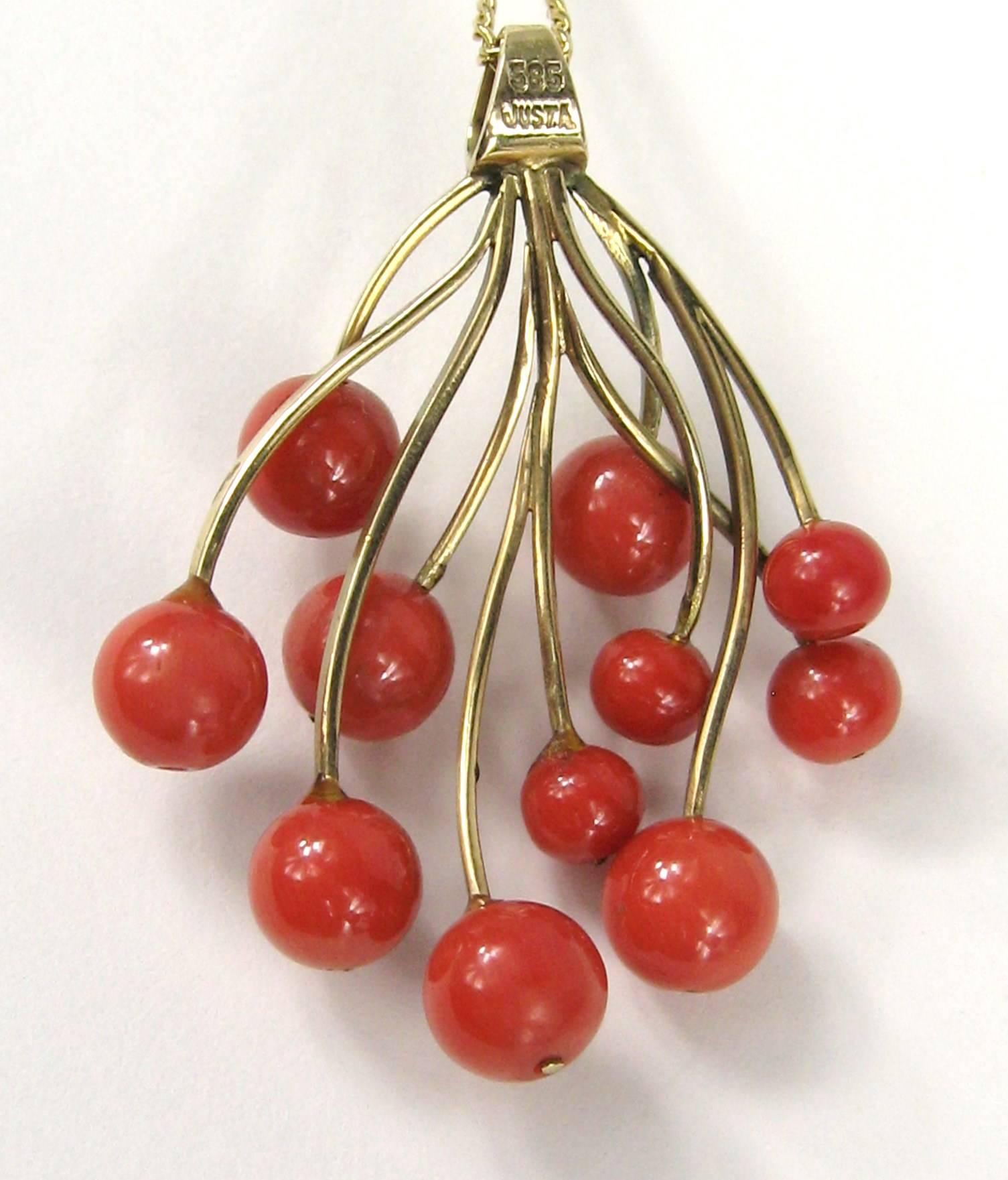 Free-Form Red Coral 14 Karat Gold Necklace Pendant Damen