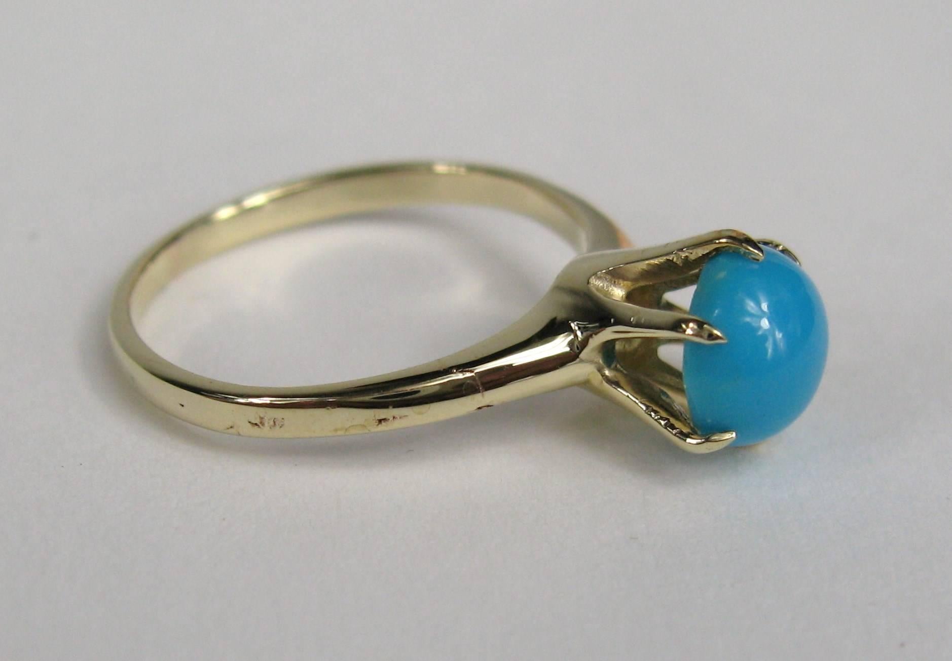 10K Gold Antique Turquoise Ring with a stunning claw setting. Ring is a 6.5 and can be sized by us or your jeweler.  Ring sits up .37 of inch off your finger. Be sure to check our store front for more fabulous pieces from this collection. We have