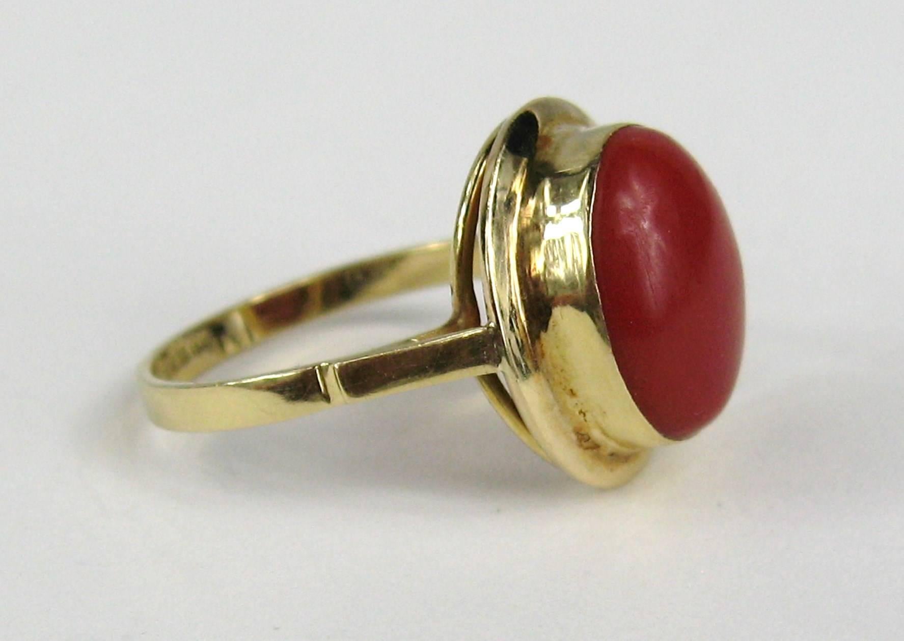 Victorian Antique Bezel Set Coral 18 Karat Gold Ring  For Sale