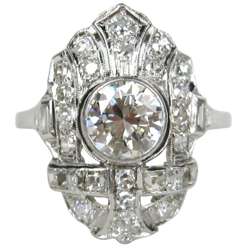 1.78 Carat 1920s Art Deco Filigree Diamond Platinum Ring Engagement