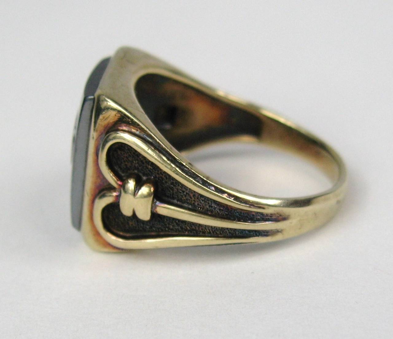 14K Yellow Gold Hematite Intaglio Carved Warrior's Head Men's Ring. Size 10.5. This Can be sized by us or your Jeweler. This is out of a massive collection of Hopi, Zuni, Navajo, Southwestern, sterling silver, (costume jewelry that was not worn) 
