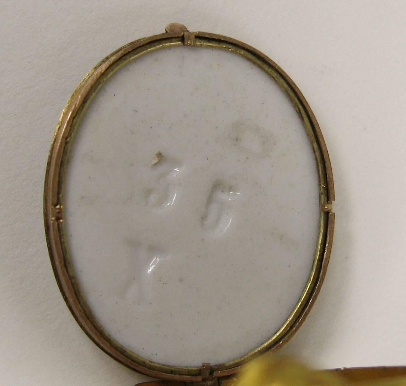 Women's or Men's 18 Karat Gold Cherub Locket Antique Hand Painted on Porcelain 