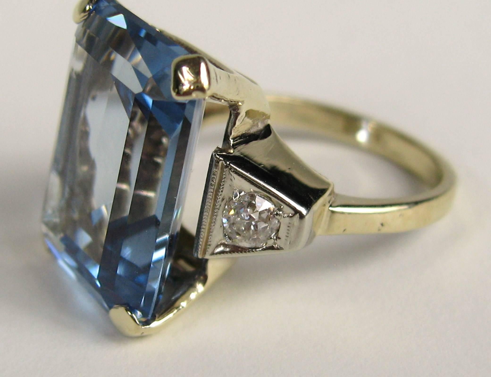 Women's 1940s Emerald Cut 15 Carat Blue Topaz Diamond Gold Ring