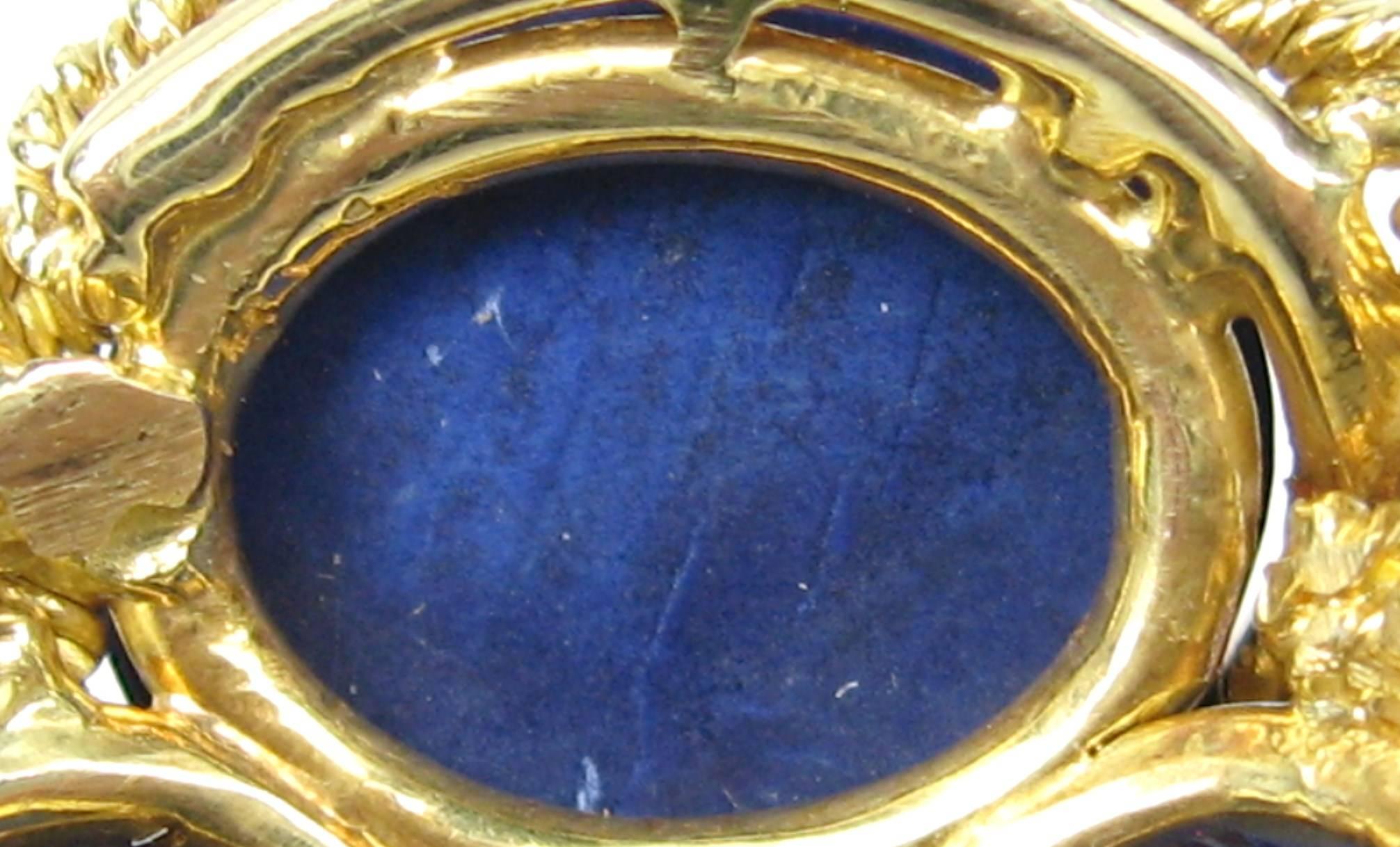 Collier pendentif en or 14 carats avec lapis-lazuli et diamants en vente 1
