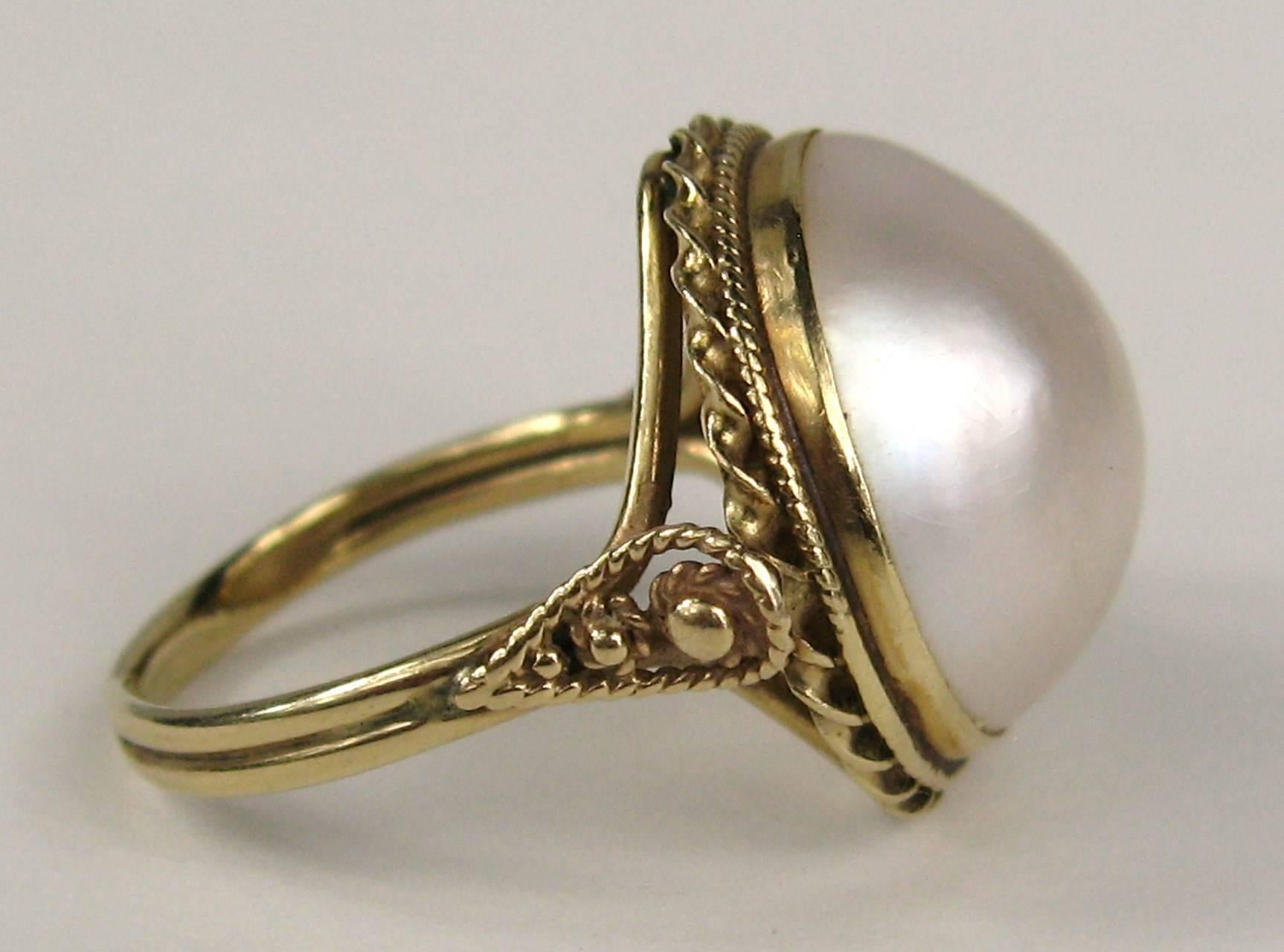 14 Karat Gold Mabe Perlenring Handgefertigt im Zustand „Gut“ im Angebot in Wallkill, NY