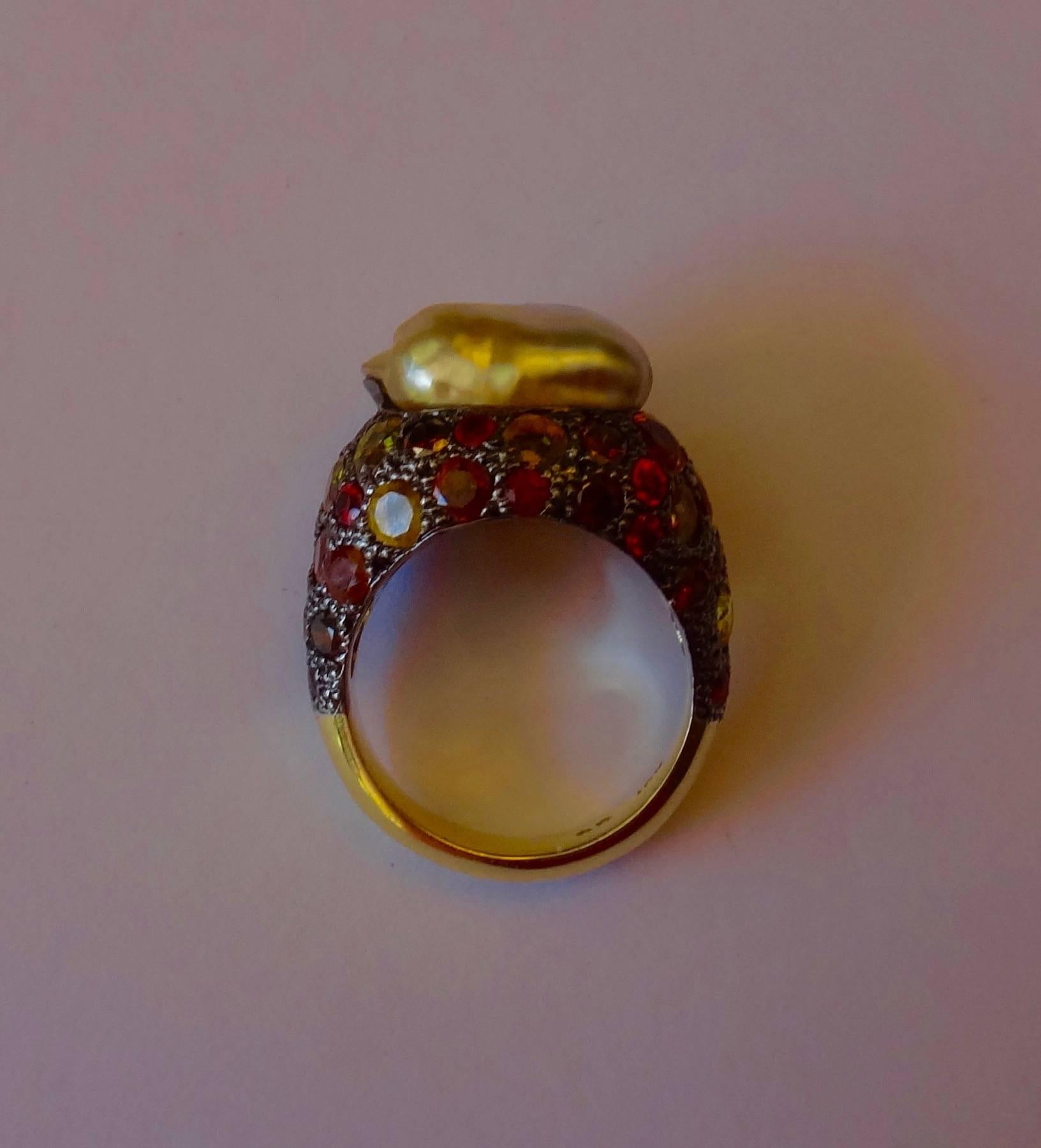 Michael Kneebone Baroque Maluka Pearl Sapphire Diamond Gold Dome Ring In Excellent Condition In Austin, TX