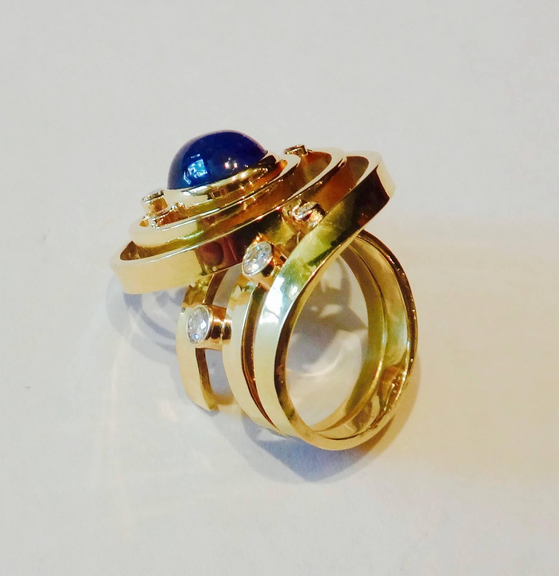 Cabochon Blue Sapphire Diamond Gold Ring In Excellent Condition In Austin, TX