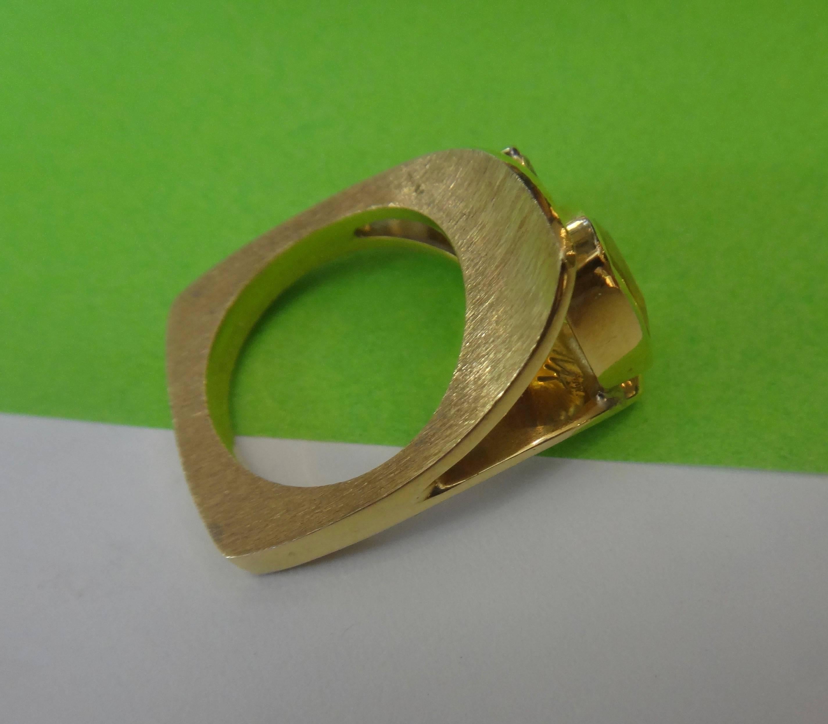 Trillion Cut Michael Kneebone Golden Beryl Diamond Flared Shank Cluster Ring