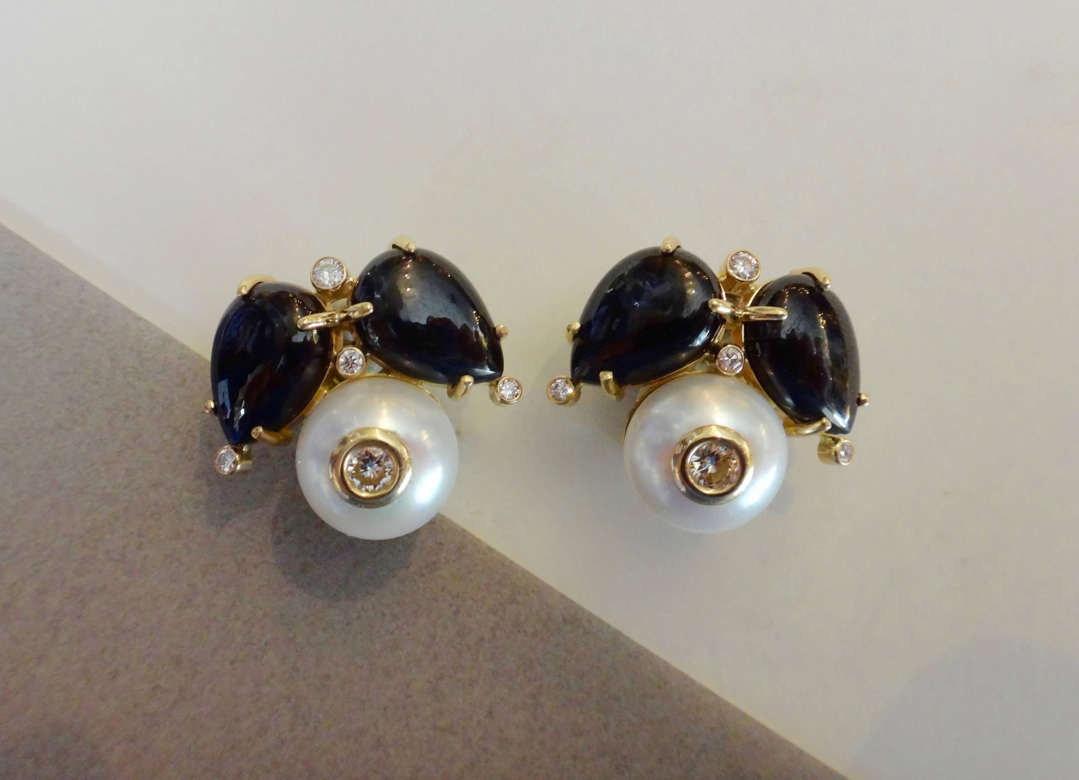 Contemporary Cabochon Black Spinel Pearl Diamond Gold Button Earrings